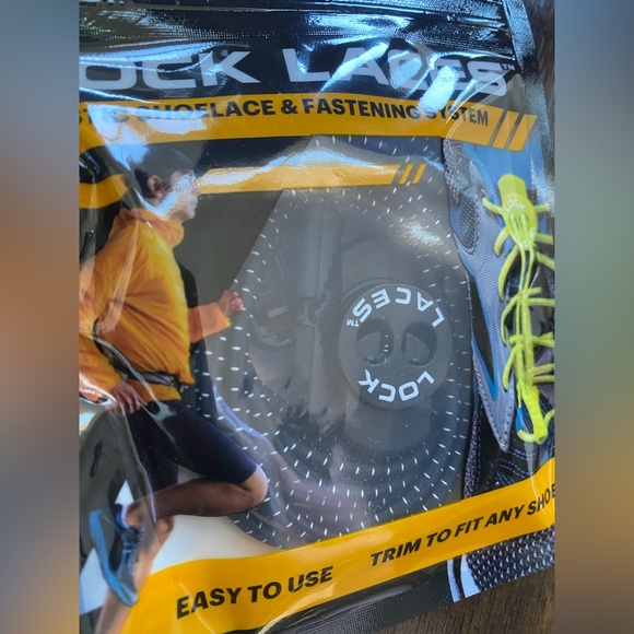 Black, elastic shoelaces by Lock Laces - Picture 3 of 3